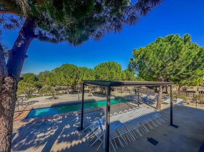 Image No.15-9 Bed Villa for sale