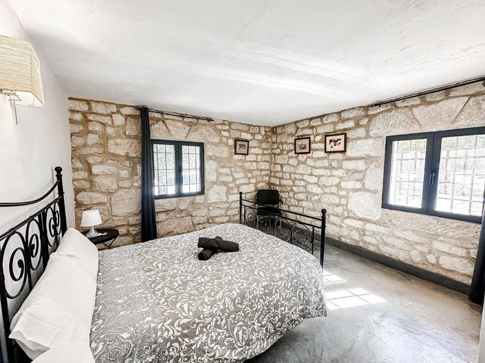 Image No.32-9 Bed Villa for sale