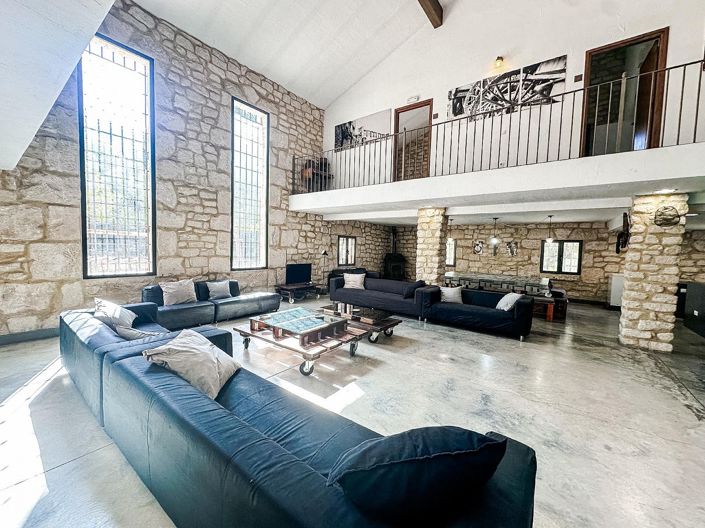 Image No.40-9 Bed Villa for sale