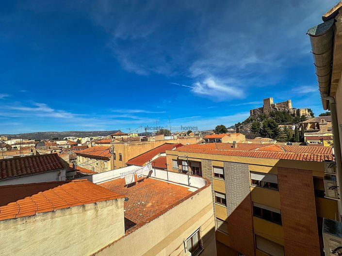 Image No.49-5 Bed Townhouse for sale