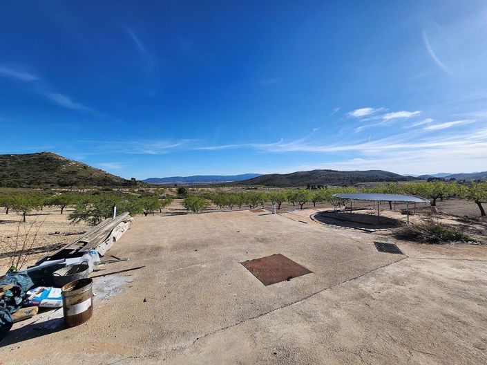 Image No.31-5 Bed Country House for sale