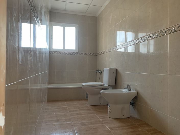 Image No.18-3 Bed Villa for sale