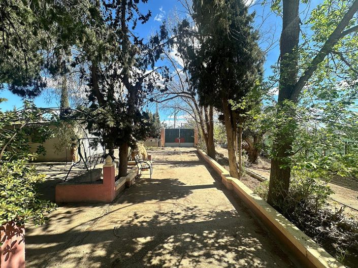 Image No.7-3 Bed Country House for sale