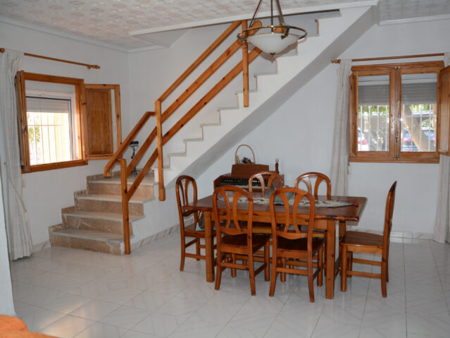 Image No.10-5 Bed Villa for sale