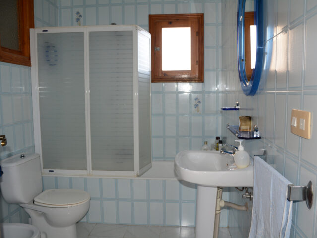 Image No.11-5 Bed Villa for sale