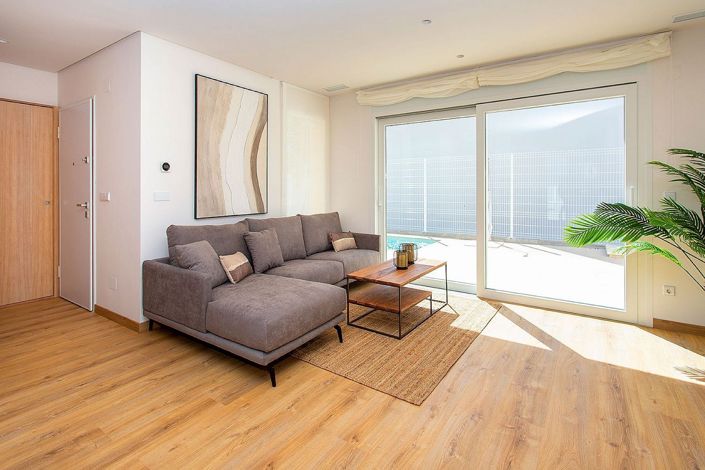 Image No.4-3 Bed Villa for sale