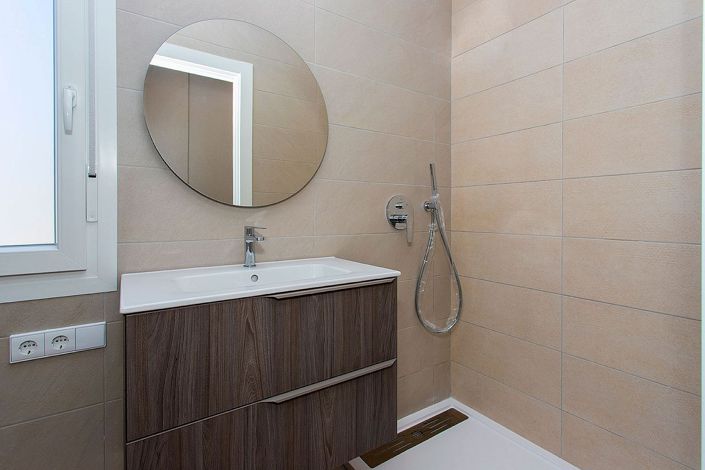 Image No.9-3 Bed Villa for sale