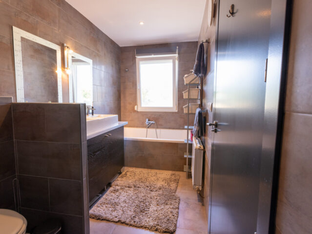 Image No.18-Villa de 5 chambres à vendre à Biar