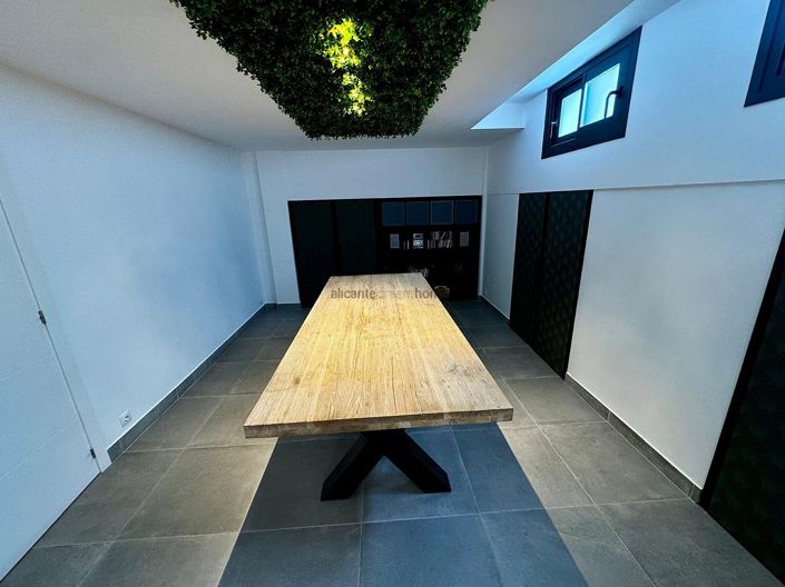 Image No.21-3 Bed Villa for sale