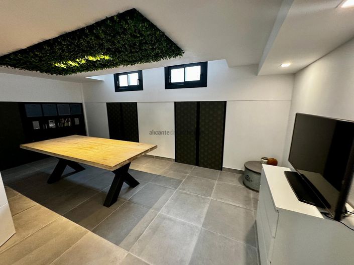 Image No.24-3 Bed Villa for sale