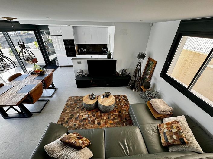 Image No.42-3 Bed Villa for sale