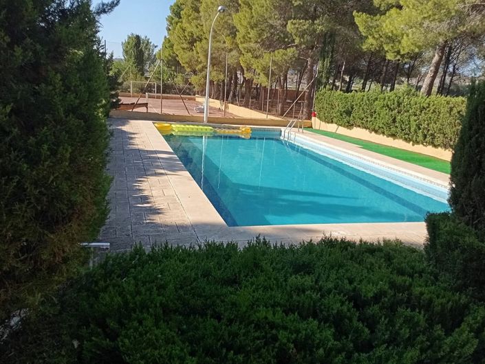 Image No.3-Villa de 5 chambres à vendre à Sax