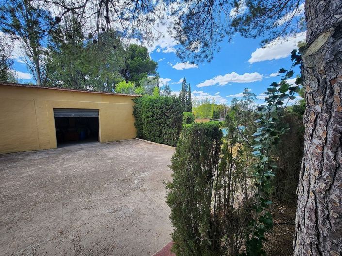 Image No.5-Villa de 5 chambres à vendre à Sax