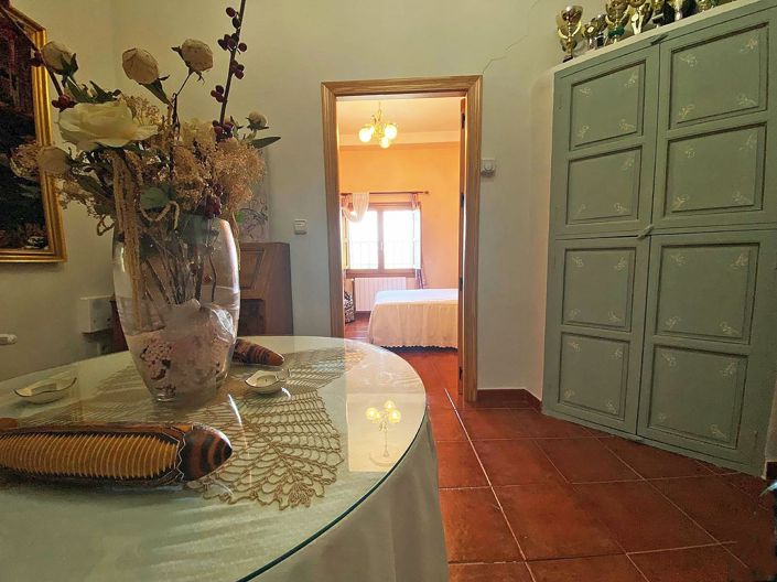 Image No.22-4 Bed Country House for sale