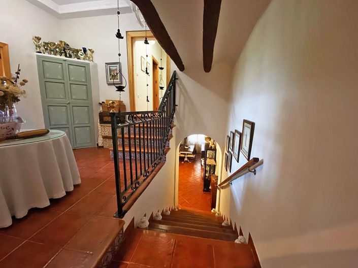 Image No.38-4 Bed Country House for sale