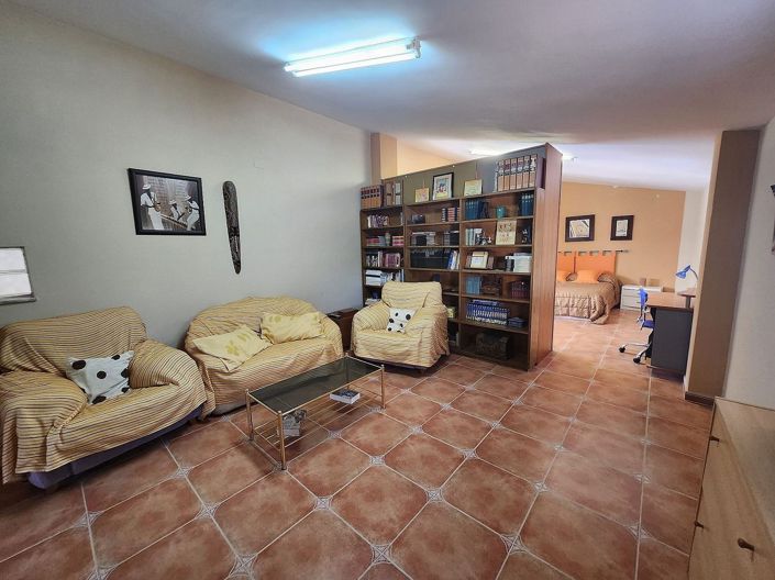 Image No.19-Maison de campagne de 7 chambres à vendre à Villena