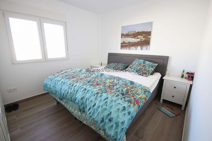 Image No.22-3 Bed Villa for sale