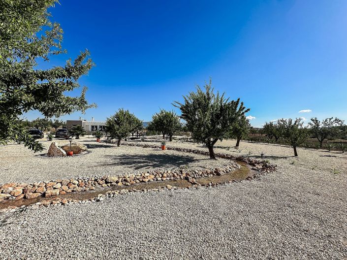 Image No.27-3 Bed Villa for sale