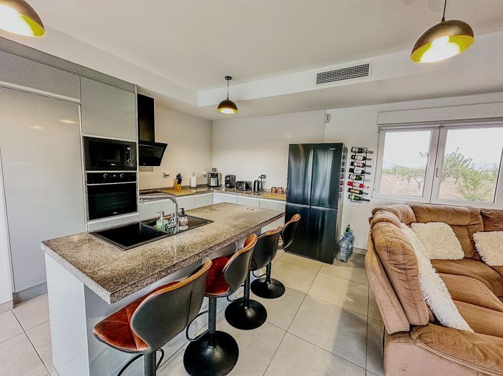 Image No.9-3 Bed Villa for sale