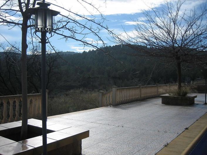 Image No.4-7 Bed Country House for sale