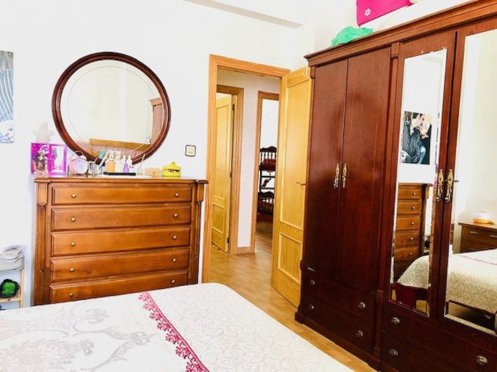 Image No.23-Maison de campagne de 4 chambres à vendre à Yecla