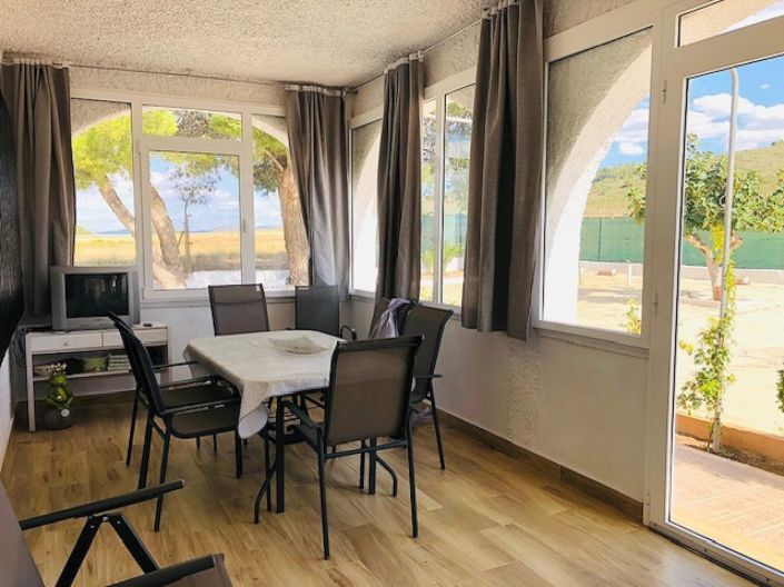 Image No.7-Maison de campagne de 4 chambres à vendre à Yecla