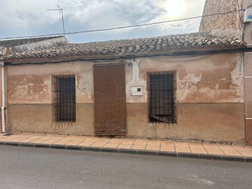 1 - Pinoso, Townhouse