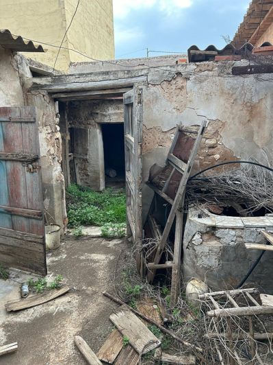 Image No.14-4 Bed Townhouse for sale