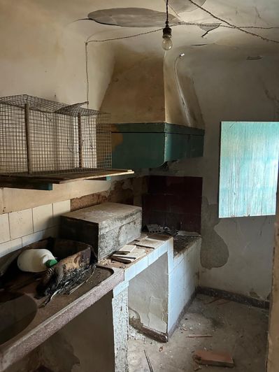 Image No.3-4 Bed Townhouse for sale