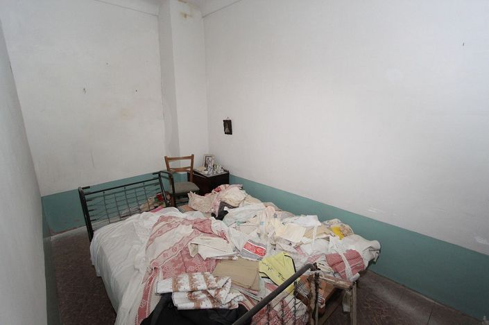 Image No.30-6 Bed Townhouse for sale