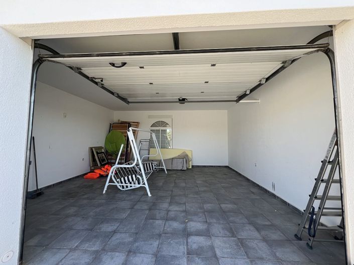 Image No.18-4 Bed Villa for sale