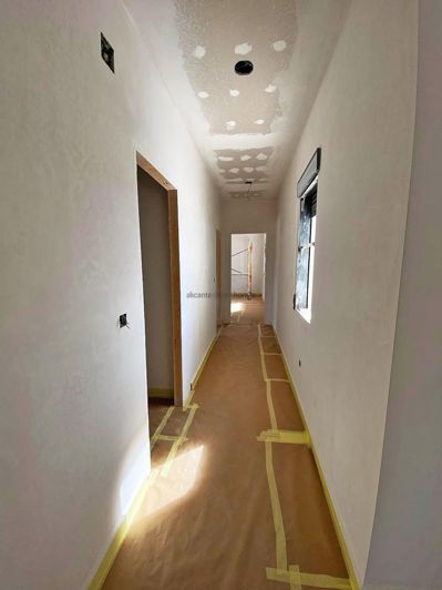 Image No.12-3 Bed Villa for sale