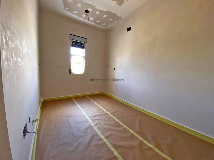 Image No.13-3 Bed Villa for sale