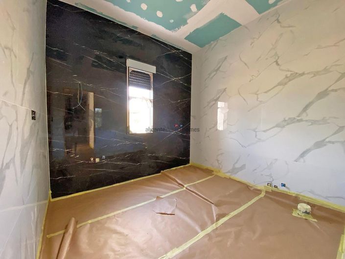 Image No.14-3 Bed Villa for sale