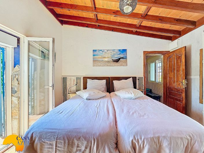 Image No.18-6 Bed Finca for sale