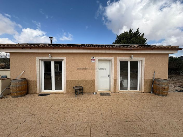 Image No.7-5 Bed Villa for sale