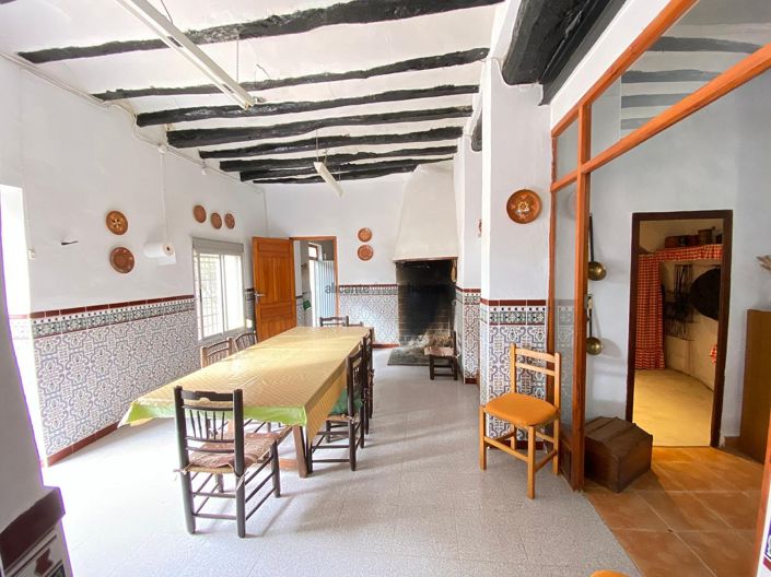 Image No.10-Maison de campagne de 8 chambres à vendre à Pinoso