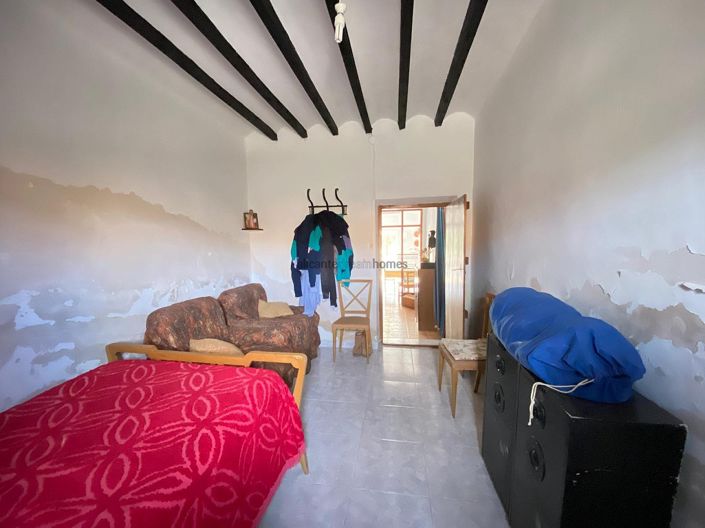 Image No.16-Maison de campagne de 8 chambres à vendre à Pinoso