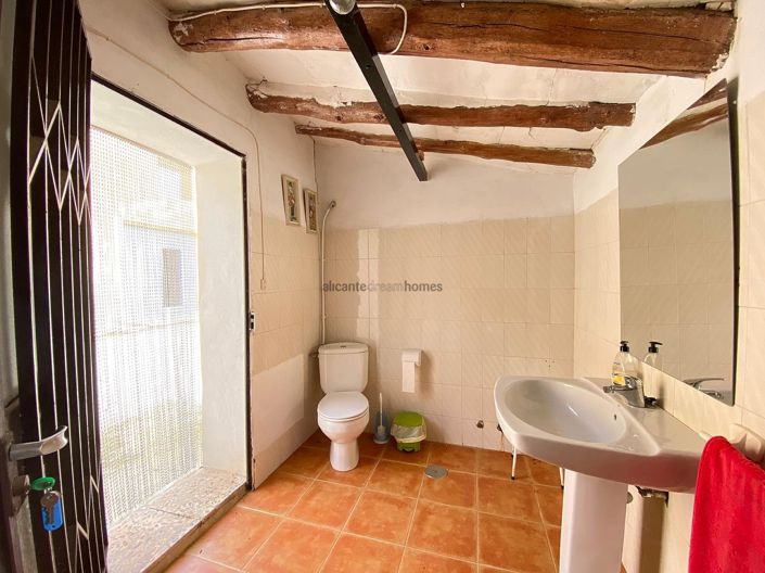 Image No.27-Maison de campagne de 8 chambres à vendre à Pinoso