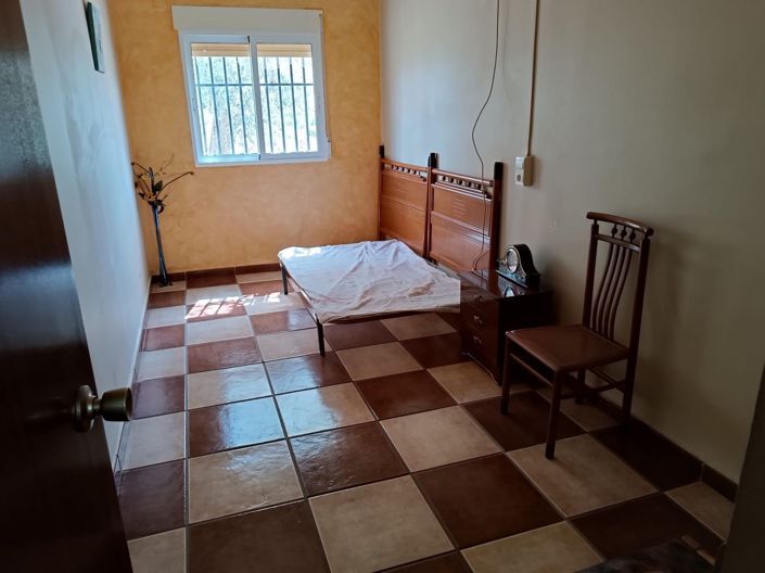 Image No.10-3 Bed Country House for sale