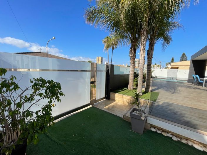 Image No.10-6 Bed Villa for sale