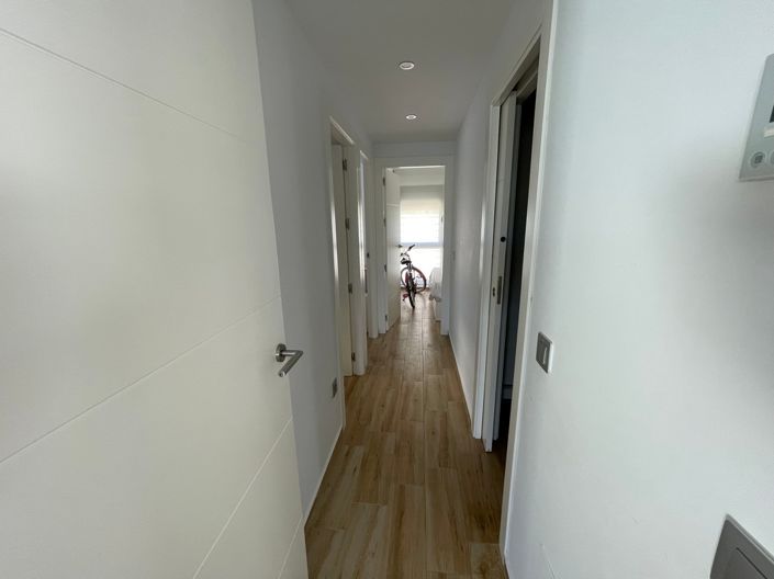 Image No.34-6 Bed Villa for sale