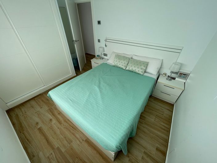 Image No.49-6 Bed Villa for sale