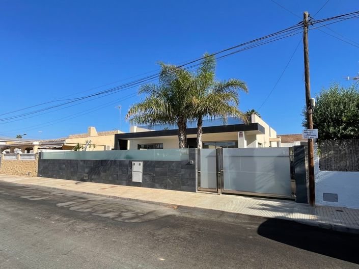 Image No.6-6 Bed Villa for sale