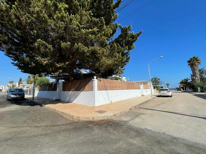 Image No.9-6 Bed Villa for sale