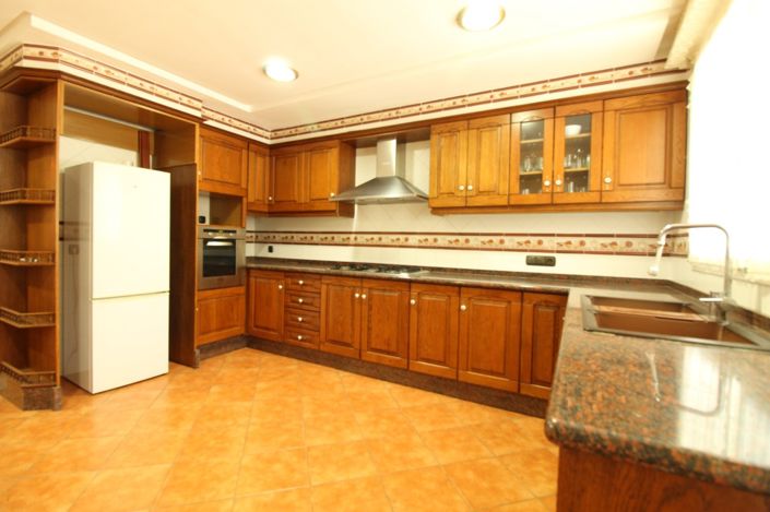 Image No.18-4 Bed Villa for sale