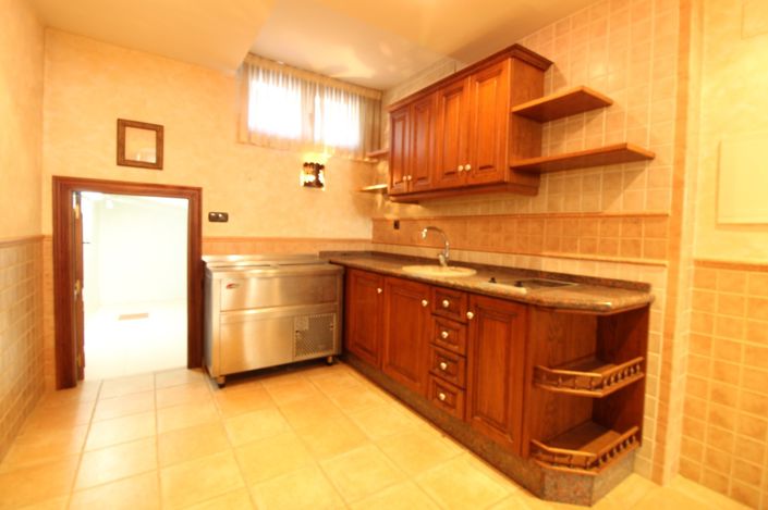 Image No.34-4 Bed Villa for sale