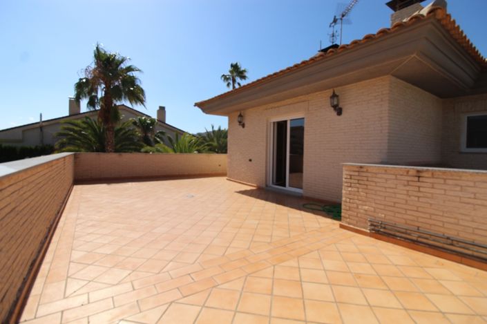 Image No.36-4 Bed Villa for sale