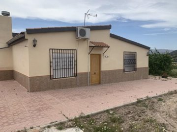 img8404-639x479