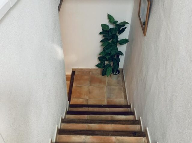 Image No.20-3 Bed Townhouse for sale